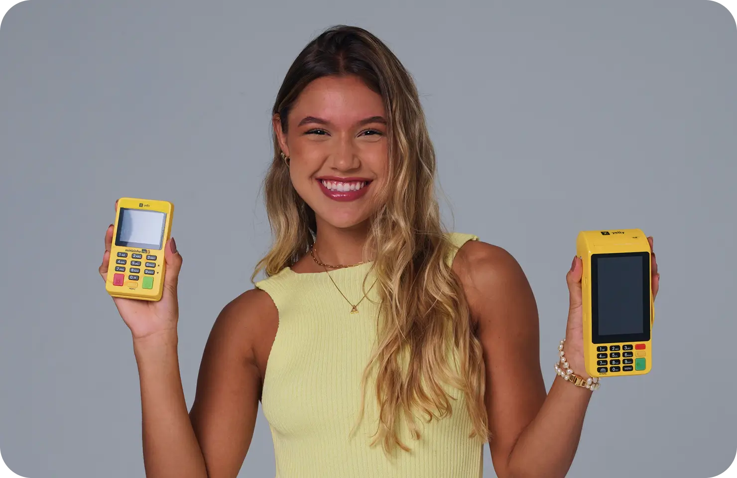 Maquininha Yelly com taxa fixa, parcelamento em até 18x e garantia vitalícia
